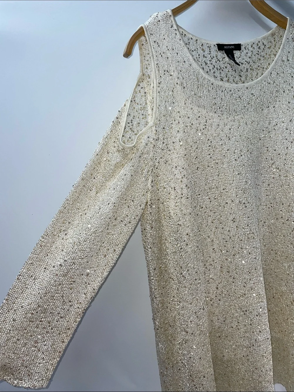 Alfani cold shoulder